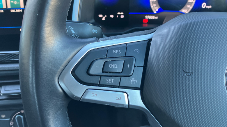 Volkswagen Polo 1.0 Life 5dr Petrol Hatchback